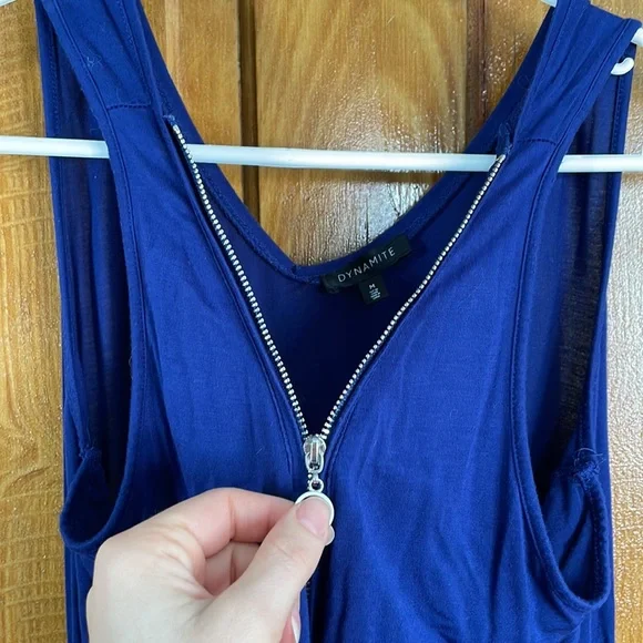 🌵2/$30•Dynamite Tank • Versatile - Picture 3 of 5